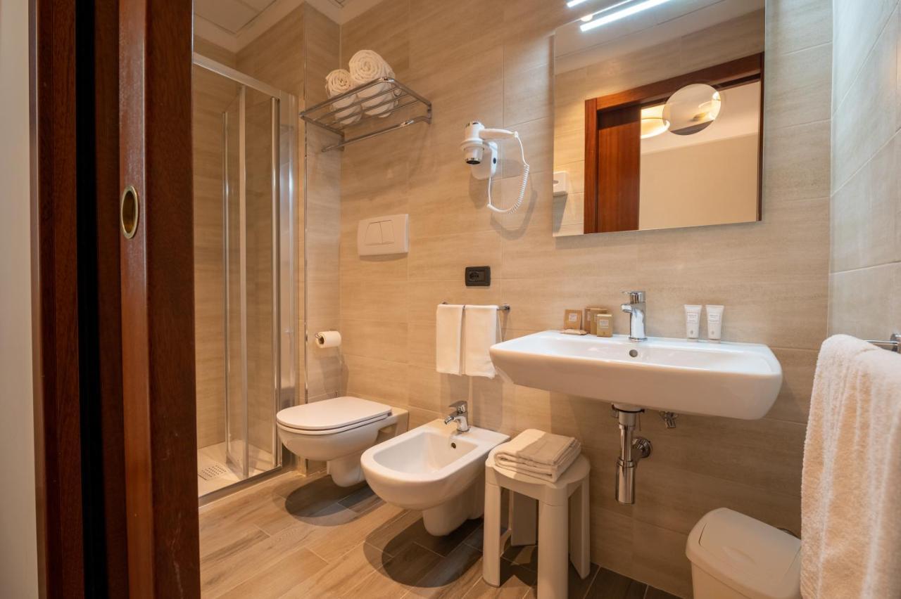 Regina Elena Dependance Otel Santa Margherita Ligure Dış mekan fotoğraf