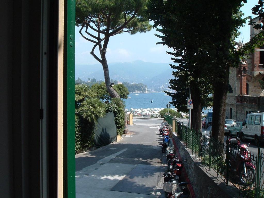Regina Elena Dependance Otel Santa Margherita Ligure Oda fotoğraf